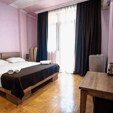 Porto Franco Hotel บาทูมิ ภายนอก รูปภาพ